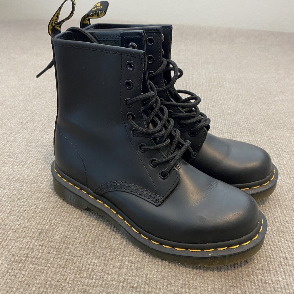 Dr. Martens 1460 W Boots Womens Size 6 Black Leather Ankle Combat Lace Up Grunge